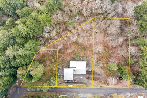 Photo of 543 E Hazel Street, Shelton, WA 98584 (MLS # 2529398)