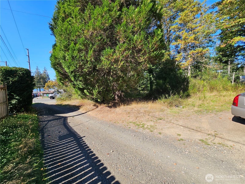 22550 NE SR-3 Highway