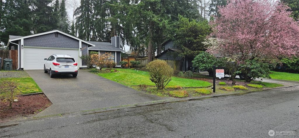 Photo of 16111 97 Avenue Ct E, Puyallup, WA 98375 (MLS # 2494714)