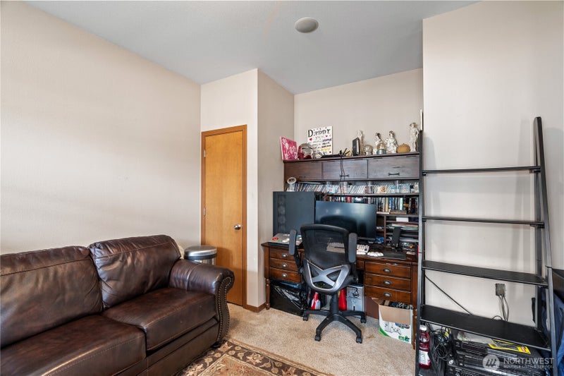 1405 Grays Pointe Lane