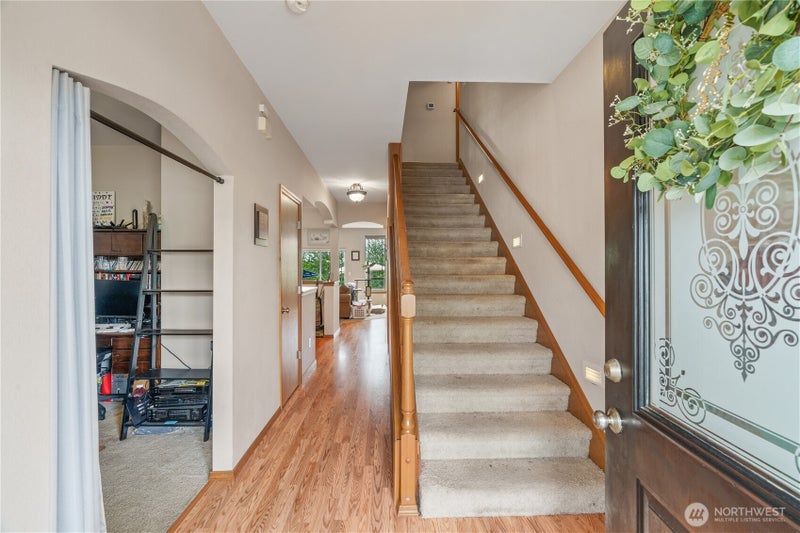 1405 Grays Pointe Lane