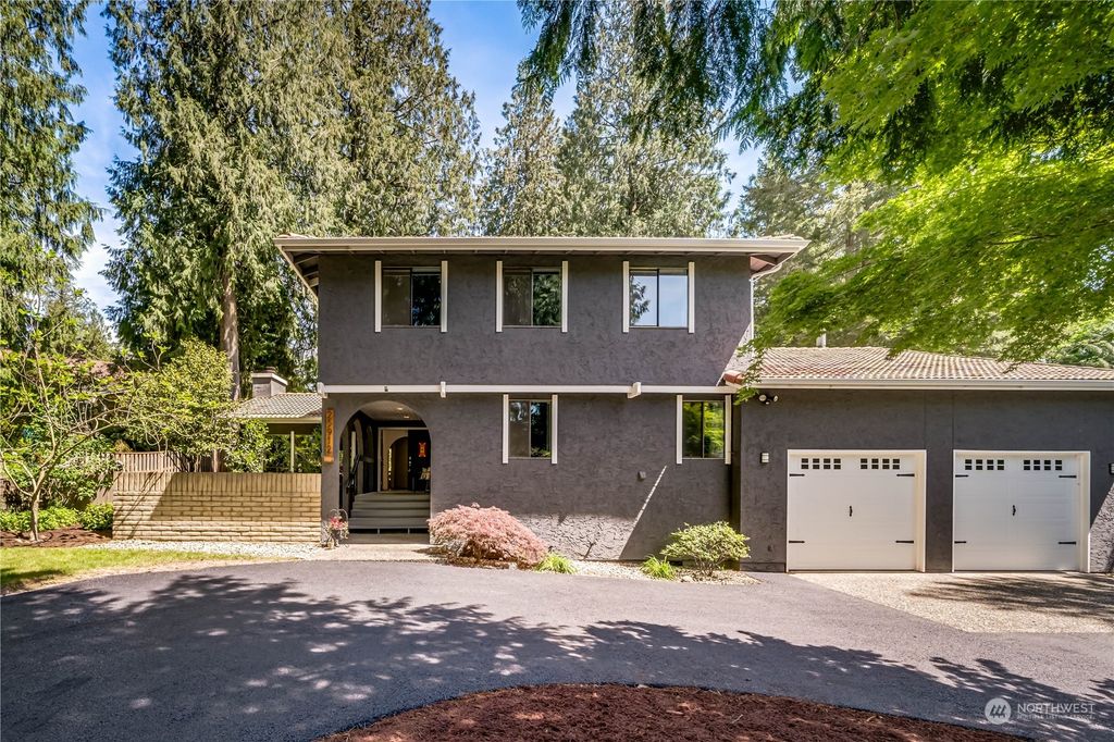 Photo of 25912 210th Avenue SE, Maple Valley, WA 98038 (MLS # 2236153)