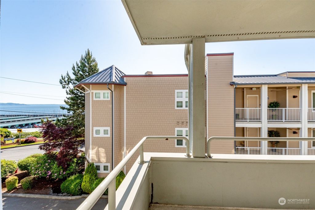 Photo of 22211 6th Avenue S #210, Des Moines, WA 98198 (MLS # 2068397)