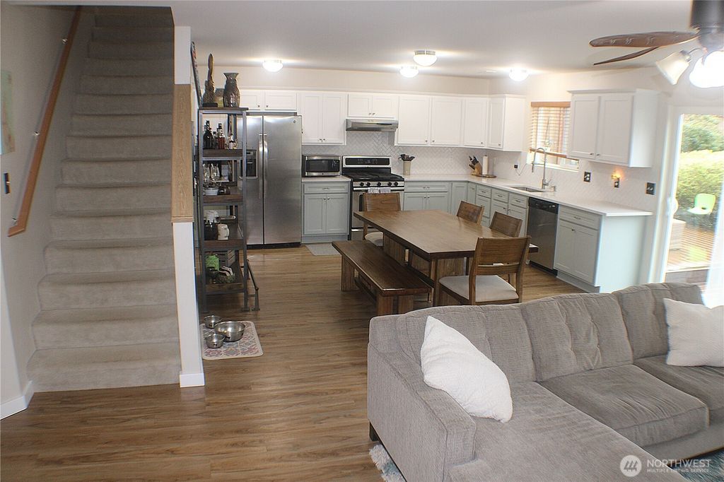 Photo of 450 NW Nesvik Way, Poulsbo, WA 98370 (MLS # 2480150)