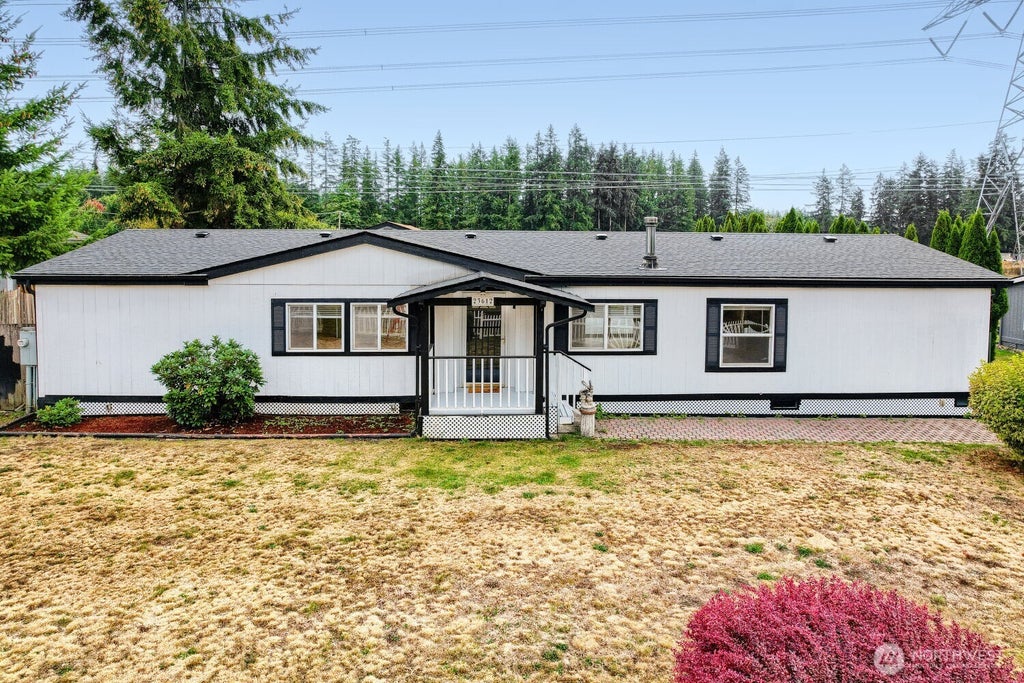 Photo of 23612 SE 286th Street, Maple Valley, WA 98038 (MLS # 2583405)