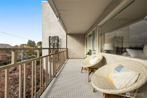 Photo of 632 13th Avenue E #12, Seattle, WA 98112 (MLS # 2582270)