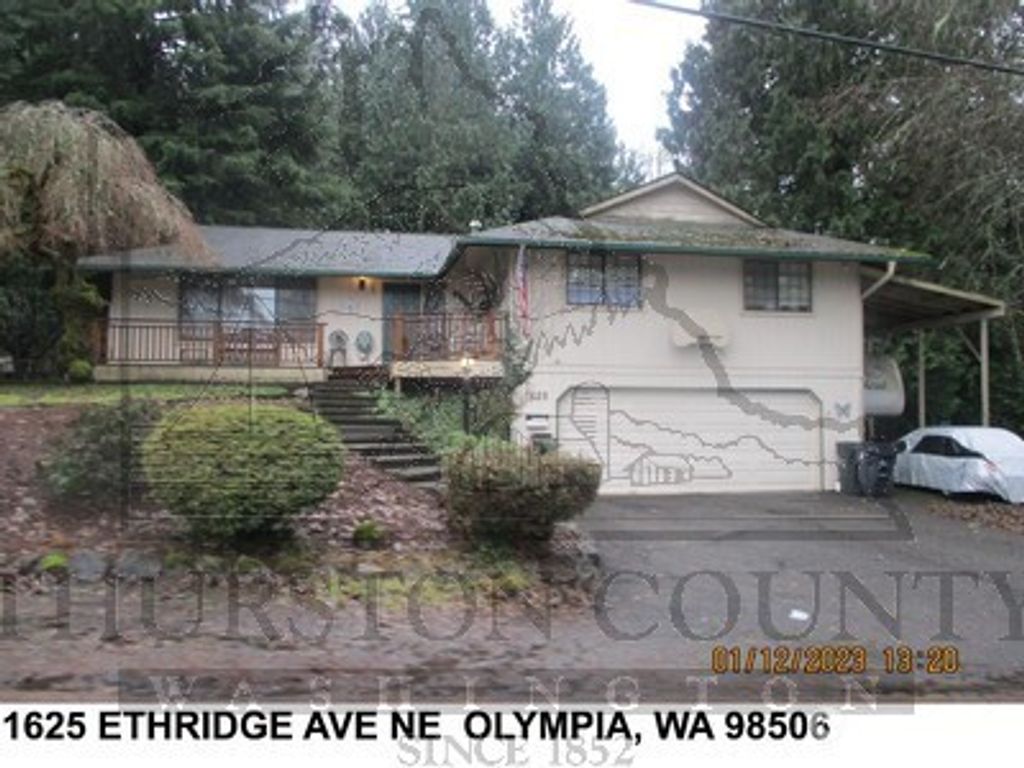 Photo of 1625 Ethridge Avenue NE, Olympia, WA 98506 (MLS # 2519775)