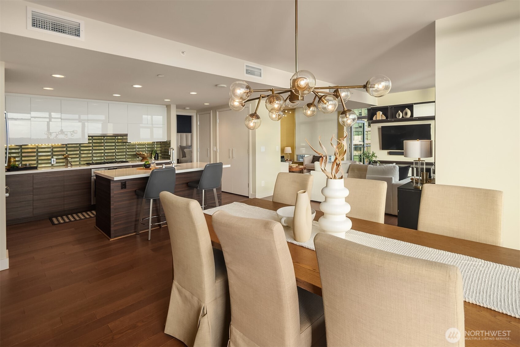 583 Battery Street 3406N