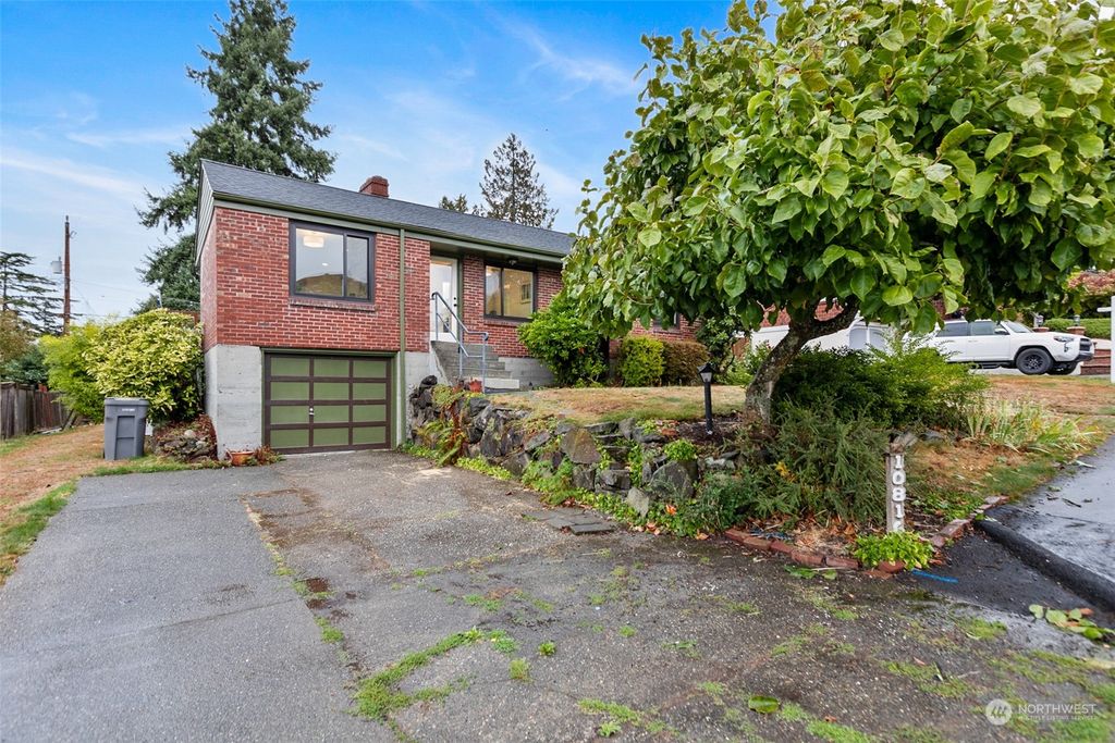 Photo of 10816 Cornell Avenue S, Seattle, WA 98178 (MLS # 2164124)