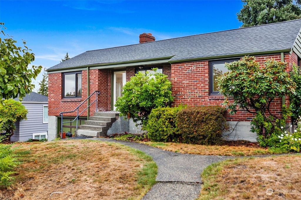 Photo of 10816 Cornell Avenue S, Seattle, WA 98178 (MLS # 2164124)