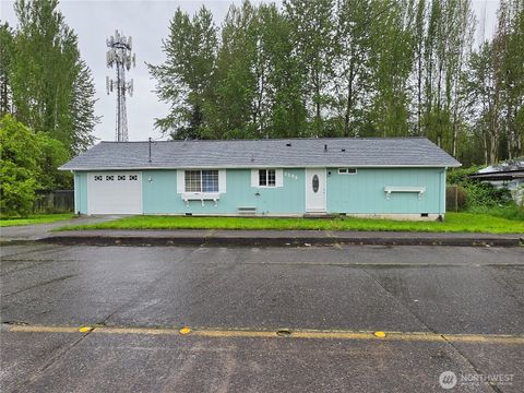 Photo of 3293 Olive Way, Longview, WA 98632 (MLS # 2514693)
