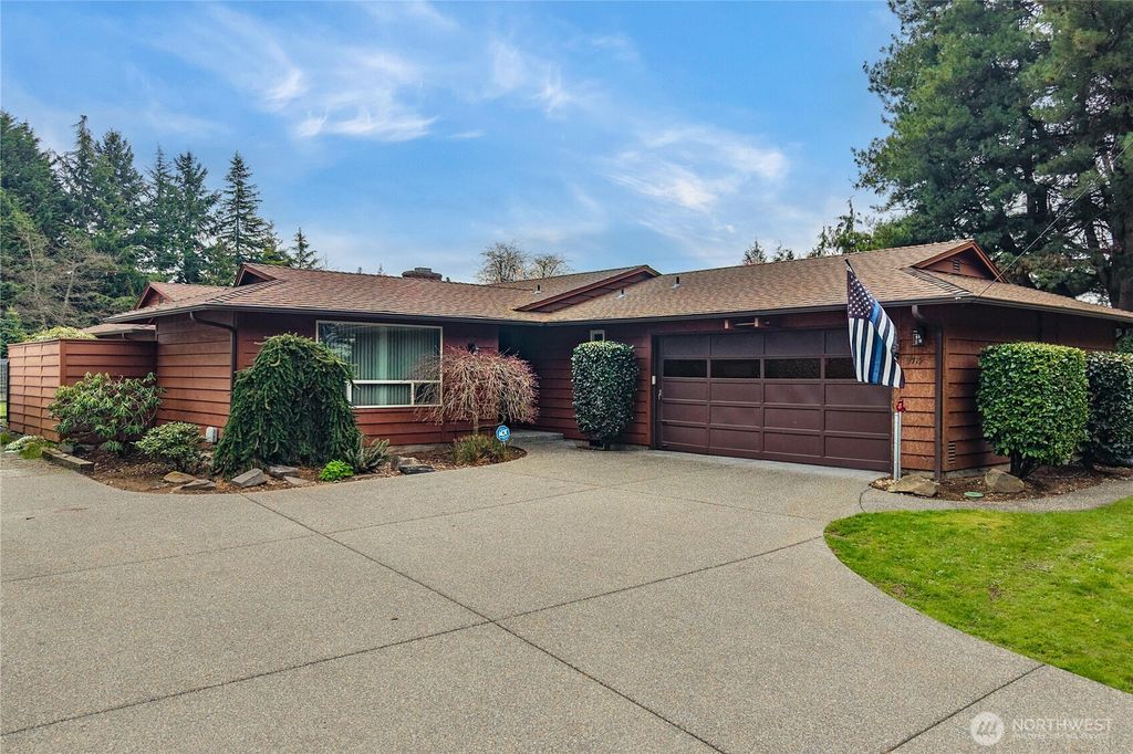 Photo of 9719 52nd Ave E Ave, Tacoma, WA 98446 (MLS # 2501349)