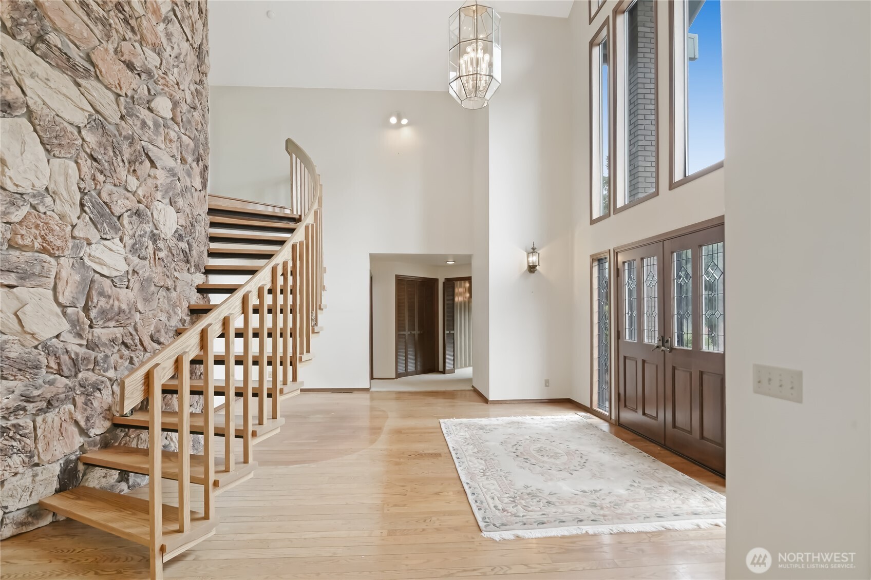 3011 Bush Mountain Court SW
