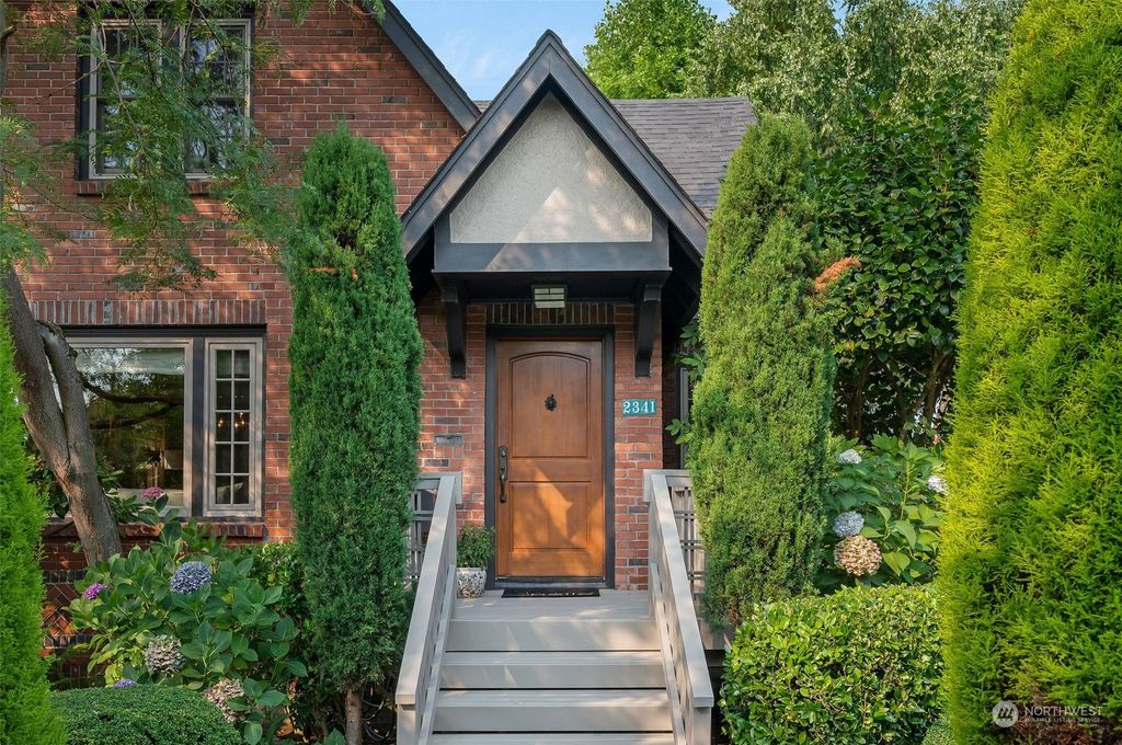 Photo of 2341 McGilvra Boulevard E, Seattle, WA 98112 (MLS # 1996404)