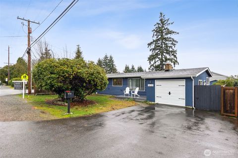 Photo of 18720 4th Avenue S, Burien, WA 98148 (MLS # 2468935)