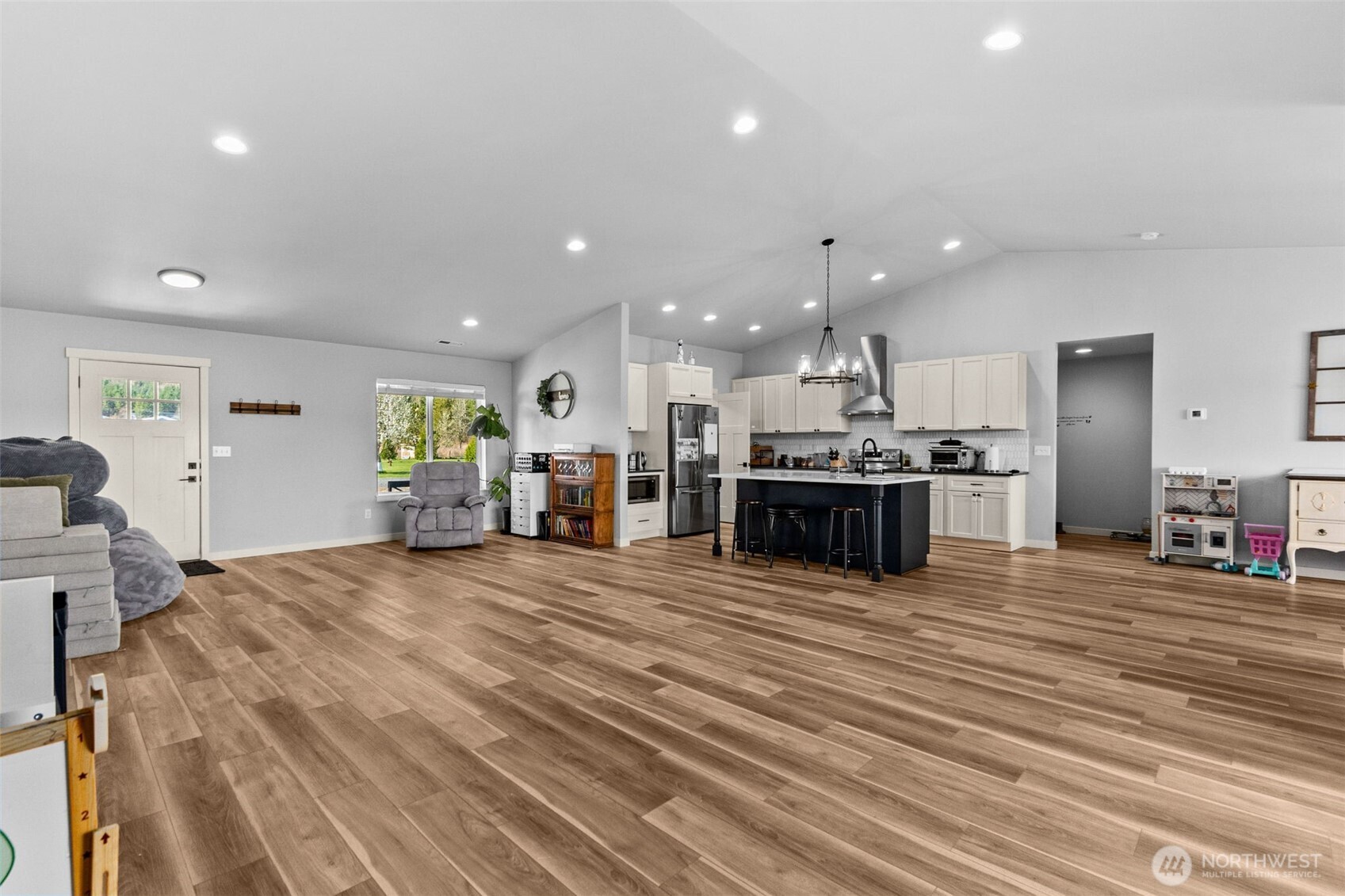136 Faun Rae Lane