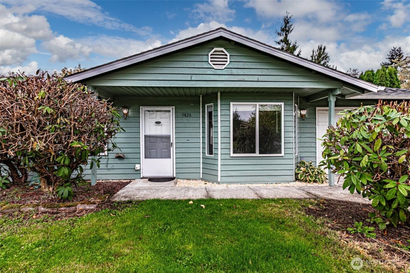 5826 37th Street SE