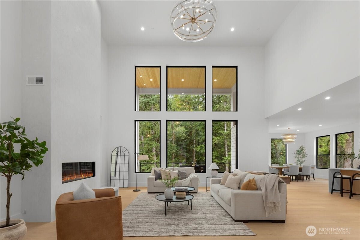 11614 52nd Avenue Ct NW