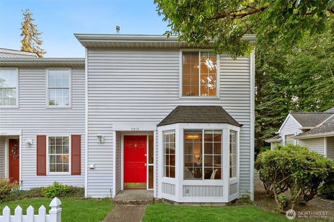 Photo of 10273 NE 129th Lane, Kirkland, WA 98034 (MLS # 2524202)