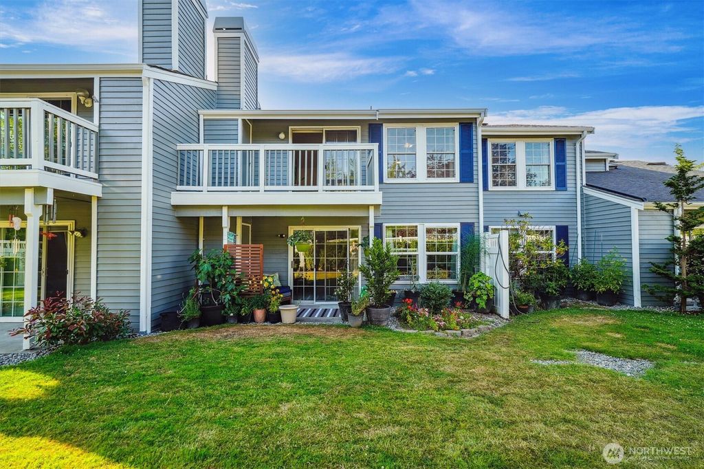 Photo of 5813 S 238th CT Ct #F2, Kent, WA 98032 (MLS # 2484514)