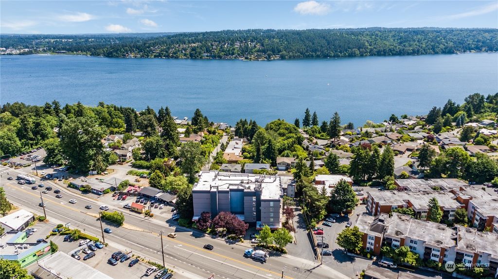 Photo of 15020 Bothell Way NE #401, Lake Forest Park, WA 98155 (MLS # 2078086)