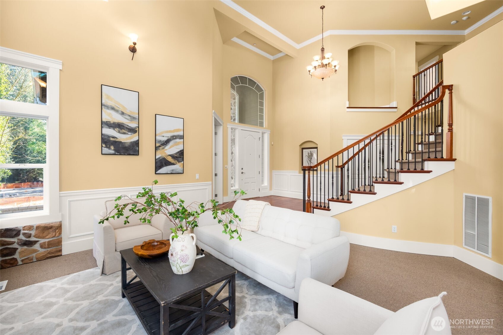 18638 92nd Avenue NE