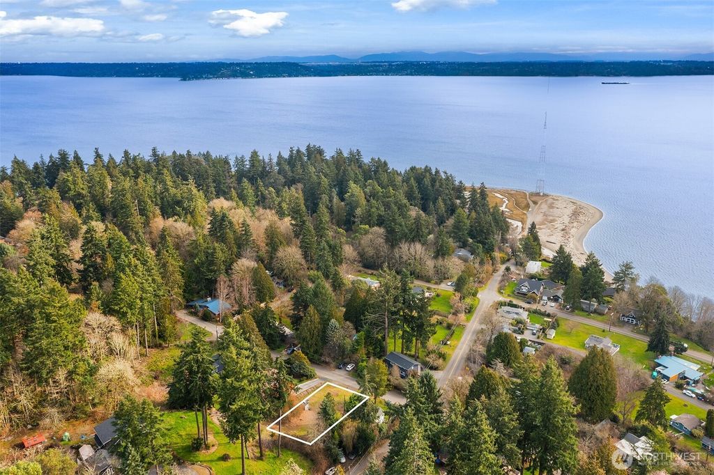 Photo of 20325 81st Avenue SW, Vashon, WA 98070 (MLS # 2486019)