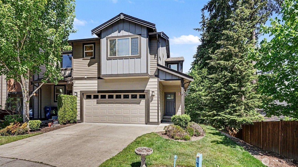 Photo of 16533 2nd Park SE, Bothell, WA 98012 (MLS # 2587699)