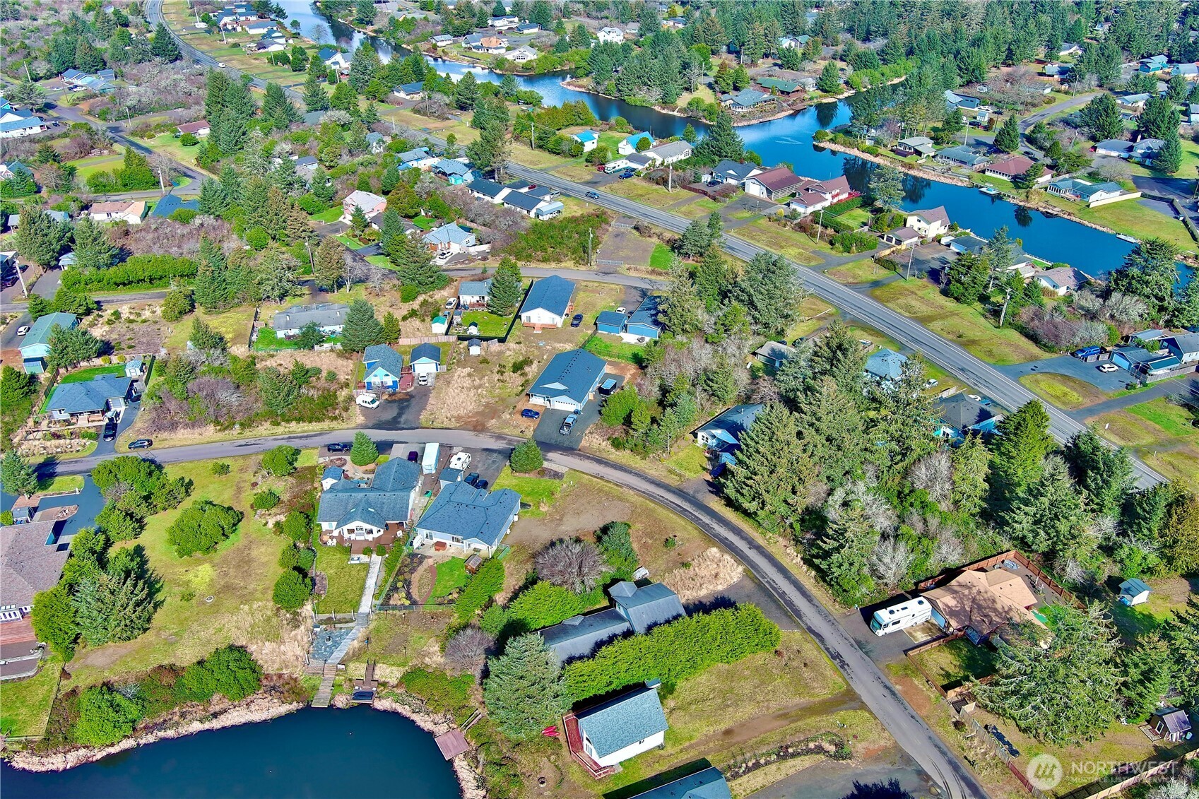 138 N Razor Clam Drive SW