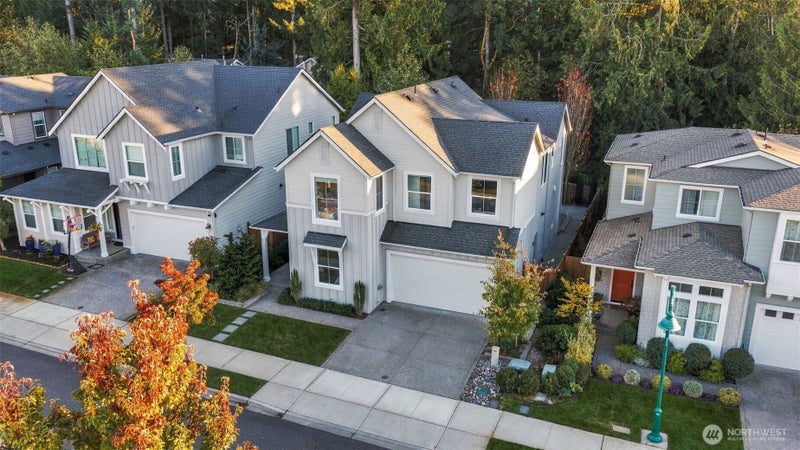 3868 Moonlight Court