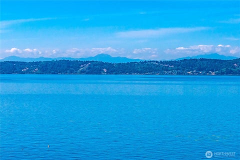 Photo of 29903 Marine View Drive SW, Federal Way, WA 98023 (MLS # 2567729)