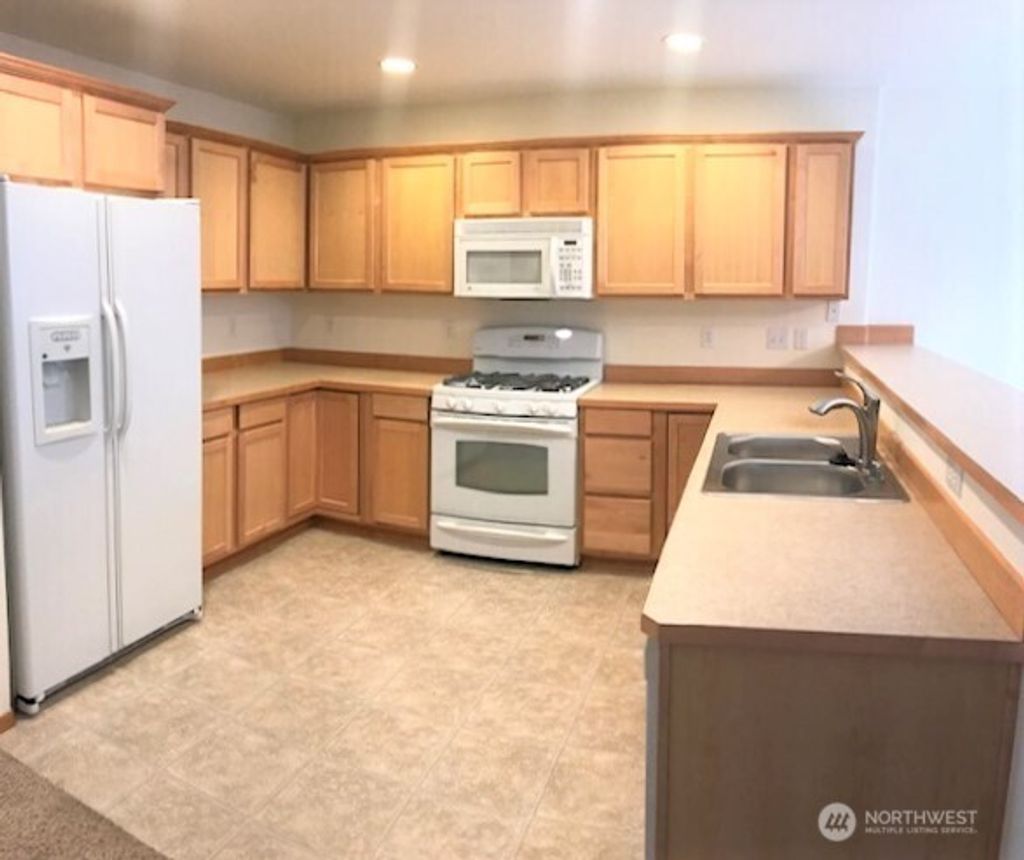 Photo of 3229 135th Place SE, Mill Creek, WA 98012 (MLS # 2463843)