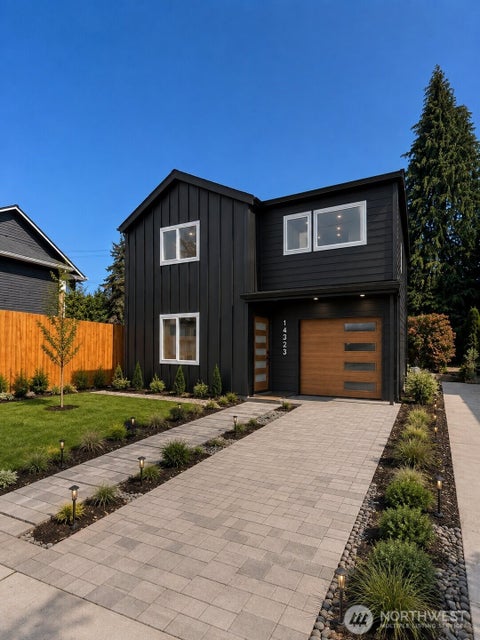 Photo of 513 N 122nd Street, Seattle, WA 98133 (MLS # 2572164)
