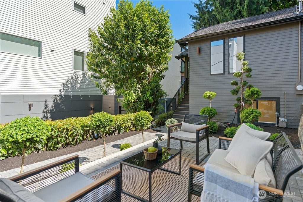 Photo of 4011 SW Maryland Place, Seattle, WA 98116 (MLS # 2556826)