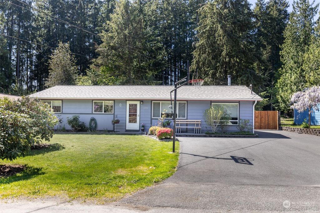 Photo of 21612 99th Avenue SE, Snohomish, WA 98296 (MLS # 2235074)