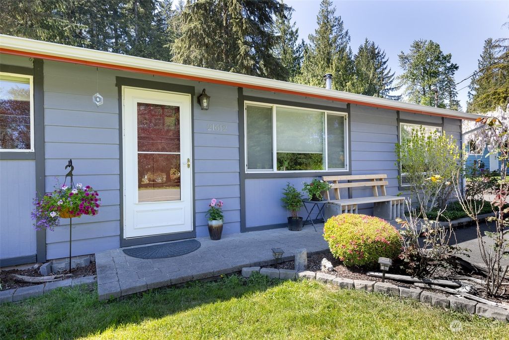 Photo of 21612 99th Avenue SE, Snohomish, WA 98296 (MLS # 2235074)