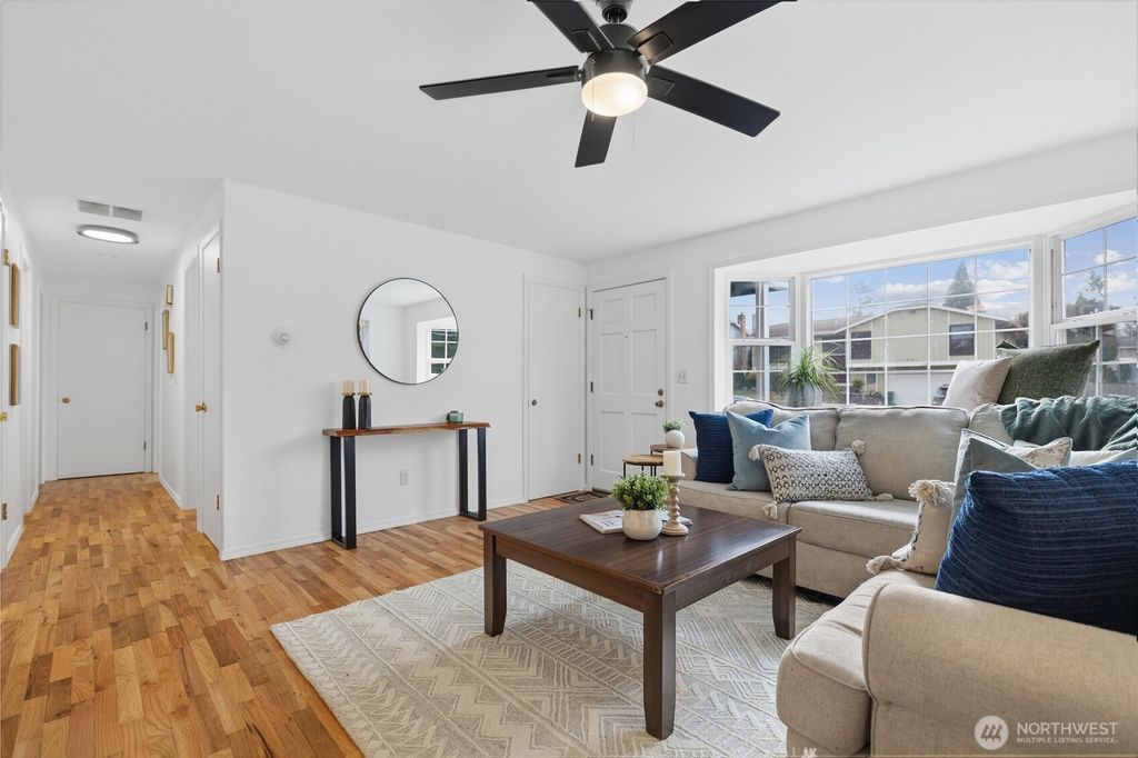 Photo of 11018 SE 182nd Street, Renton, WA 98055 (MLS # 2480910)