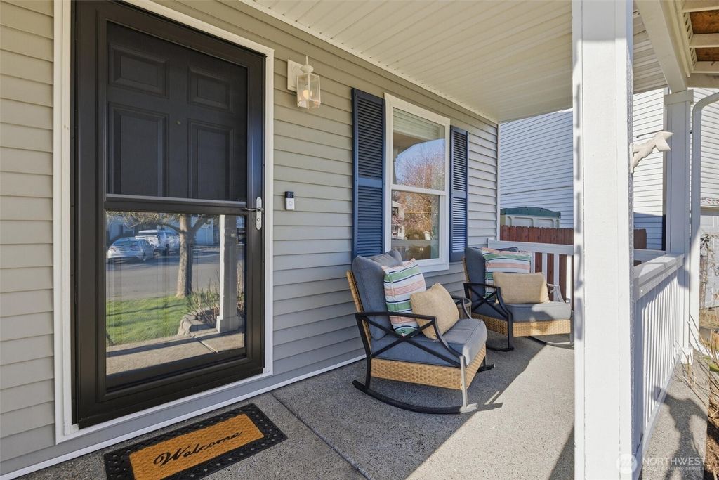 Photo of 11420 51st Avenue SE, Everett, WA 98208 (MLS # 2484872)