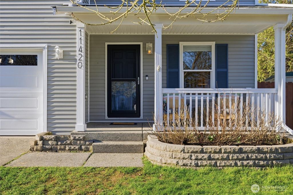 Photo of 11420 51st Avenue SE, Everett, WA 98208 (MLS # 2484872)