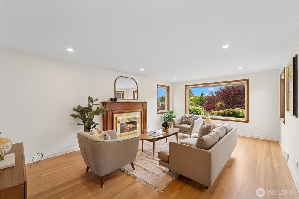 Photo of 2101 35th Avenue W, Seattle, WA 98199 (MLS # 2370245)