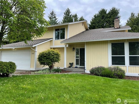 Photo of 13312 NE 117th Way, Redmond, WA 98052 (MLS # 2547055)