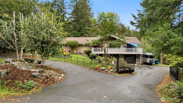 25806 SE 192ND ST, MAPLE VALLEY, WA 98038 - Image 41bd8cb7609e8bdb2fa7d47417795b77/237846384