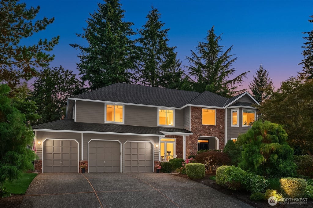 Photo of 7733 235th Place NE, Redmond, WA 98053 (MLS # 2574332)
