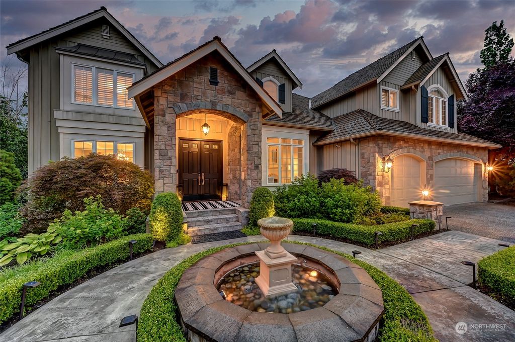 Photo of 27809 SE 26th Way, Sammamish, WA 98075 (MLS # 2136306)
