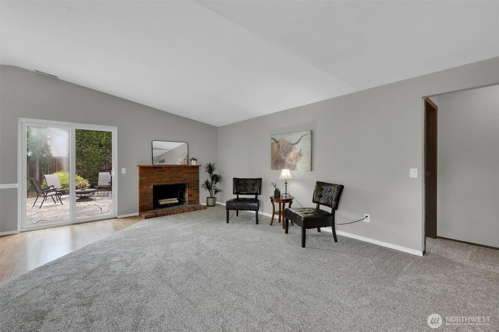 Photo of 14426 55th Avenue SE, Everett, WA 98208 (MLS # 2388493)