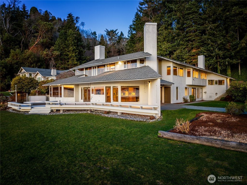 Photo of Normandy Park, WA 98166 (MLS # 2328854)