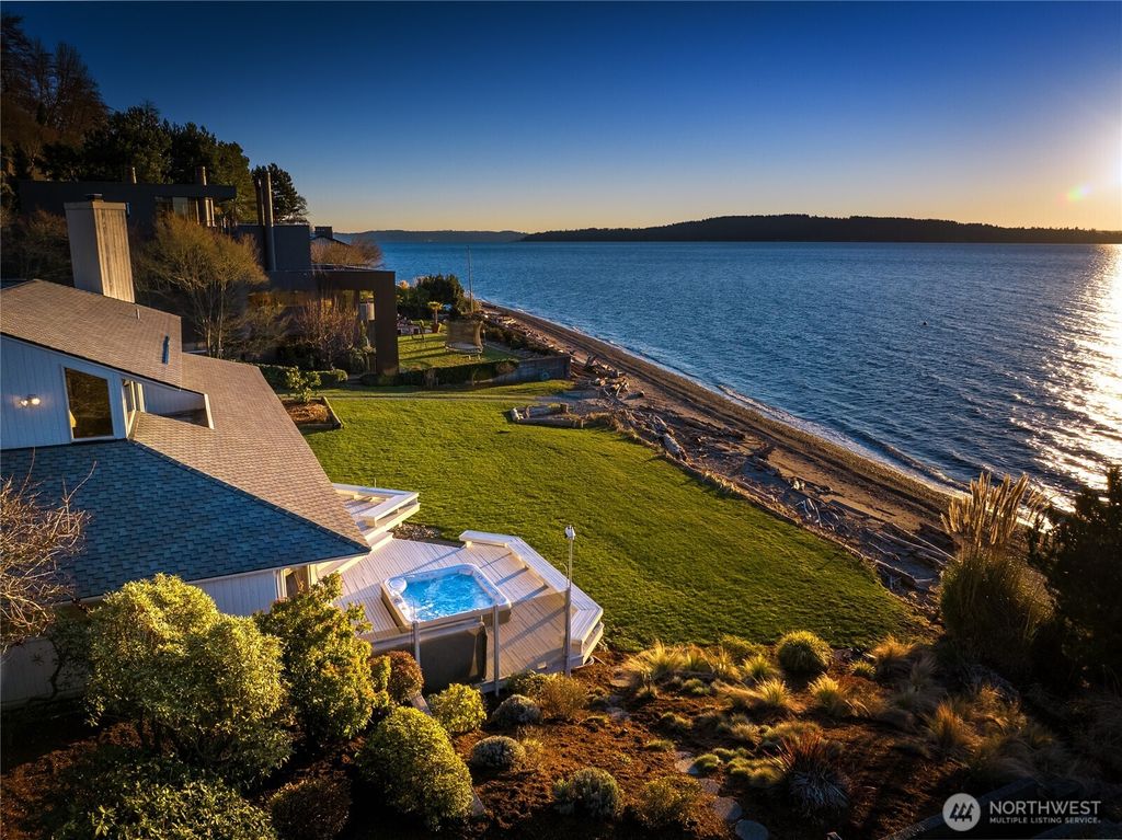 Photo of Normandy Park, WA 98166 (MLS # 2328854)
