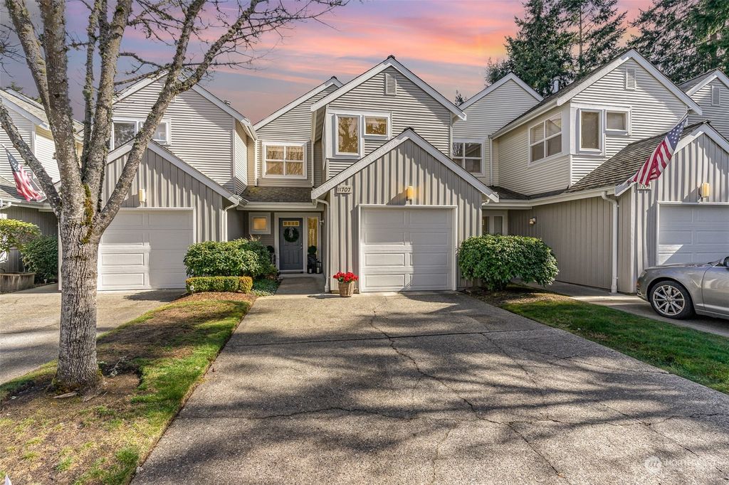 Photo of 11707 Grove Drive, Mukilteo, WA 98275 (MLS # 2211344)