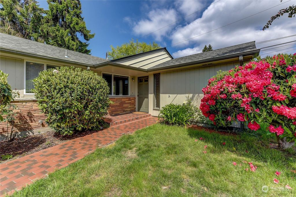 Photo of 23008 83rd Avenue, Edmonds, WA 98026 (MLS # 2072073)
