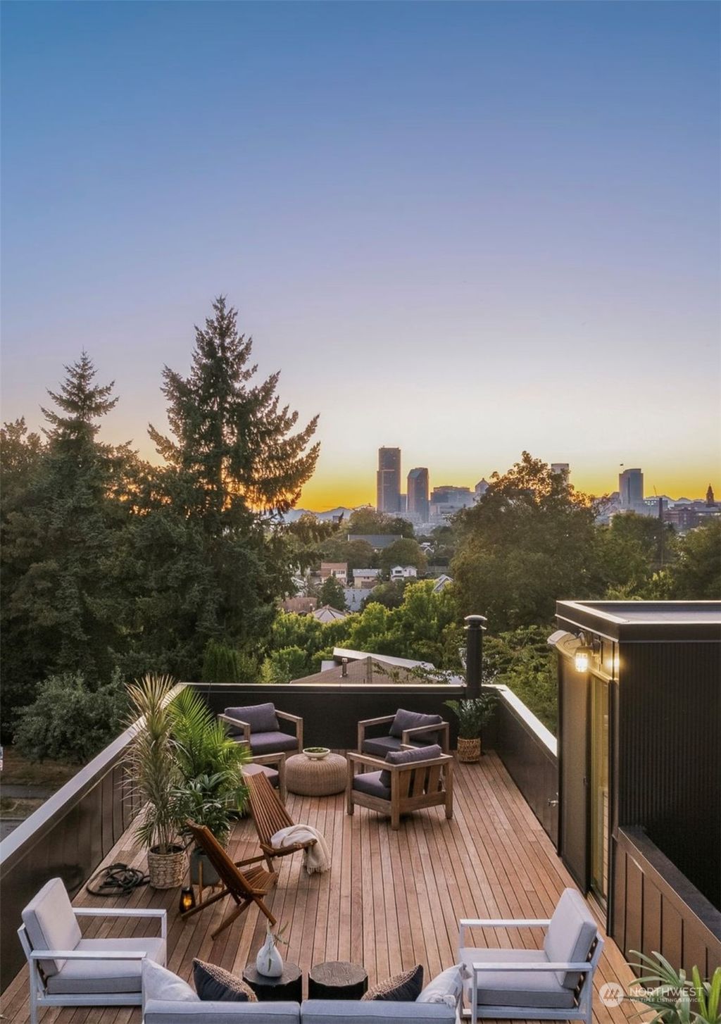 Photo of 2804 E Spruce Street, Seattle, WA 98122 (MLS # 2149257)